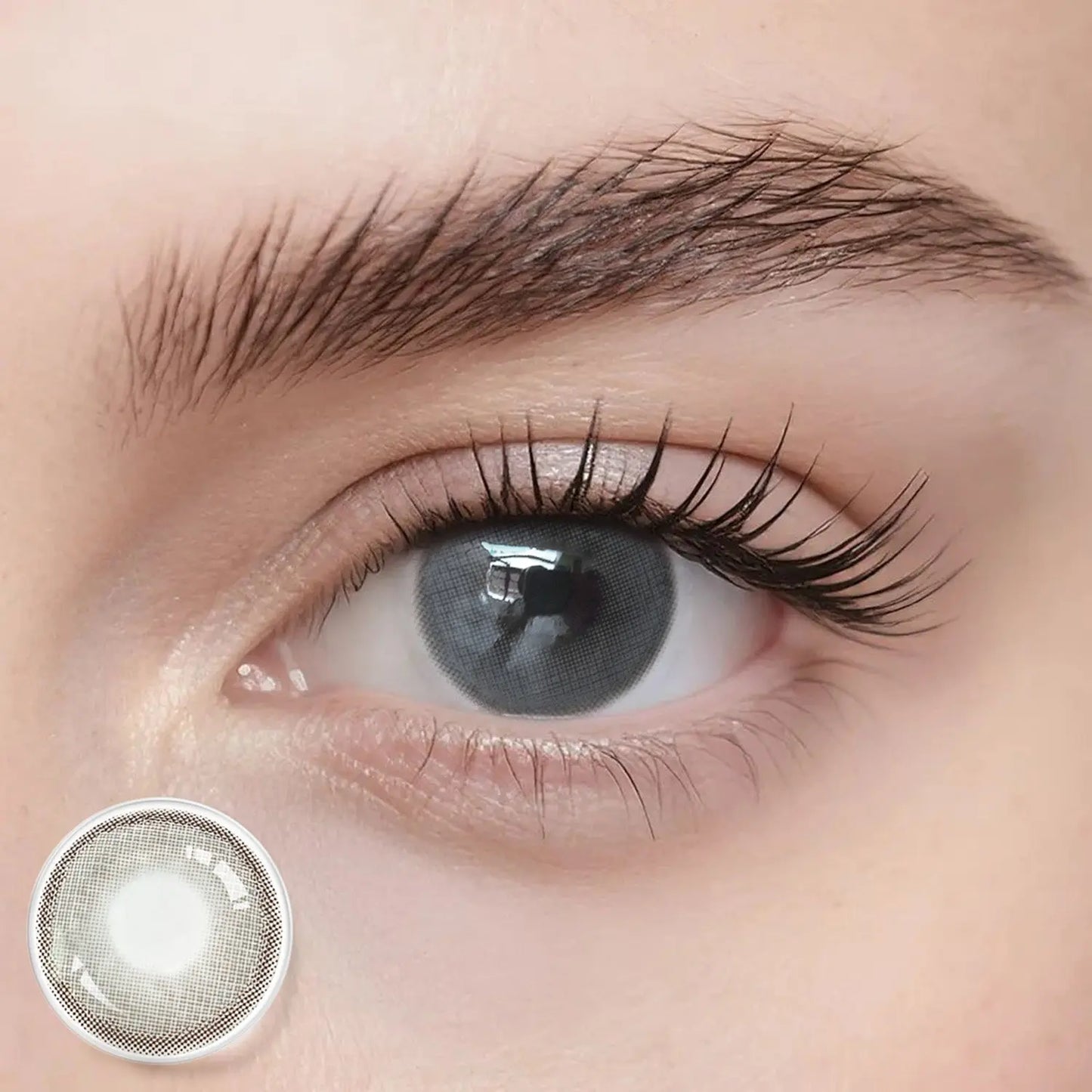 Graue Kontaktlinsen ohne Sehstärke – Bassia Gray – natürliche Jahreslinsen | Freshlens