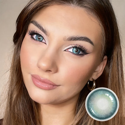 Jahreslinsen Emerald Türkis Model Tragebild