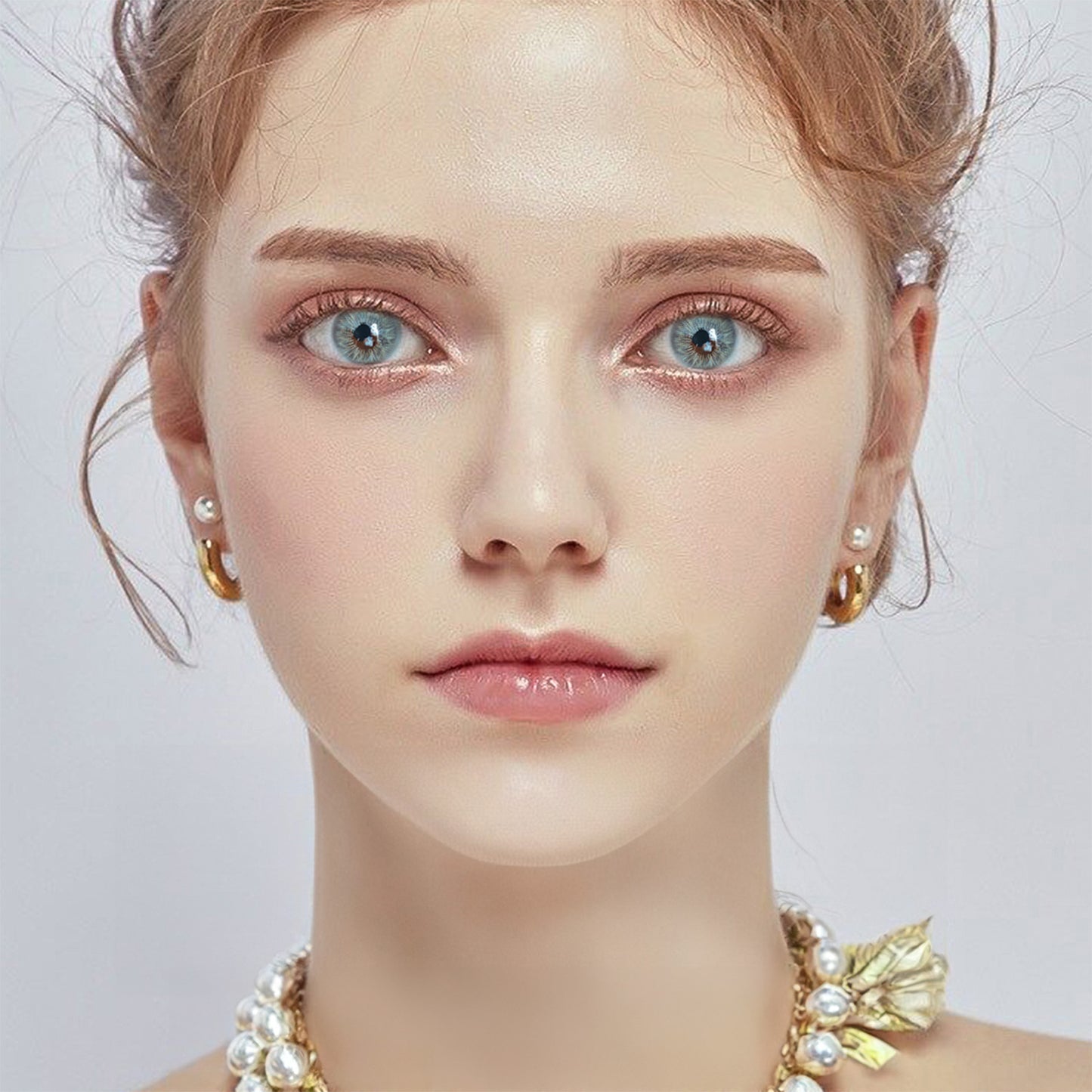 Jahreslinsen Ice Blau Model Tragebild