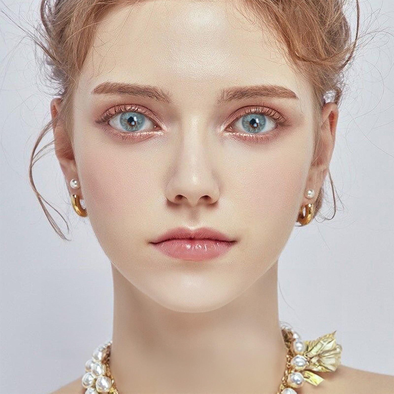 Jahreslinsen Ice Blau Model Tragebild