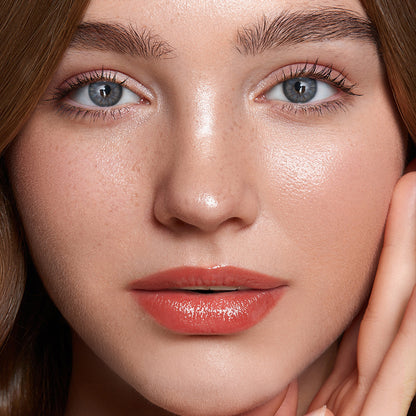 Jahreslinsen Smoky Grau Tragebild Model